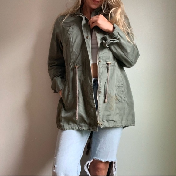 Light weight army green fall jacket - Picture 2 of 13